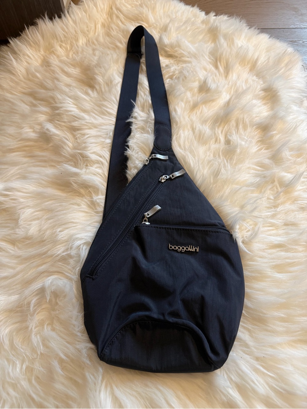 Baggallini Black Compact Crossbody Sling